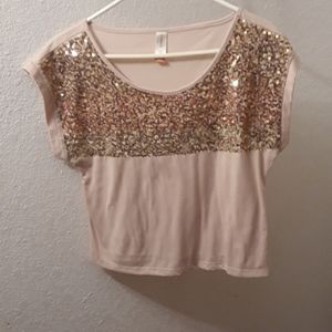 Womens Size 3/5 Crop Top